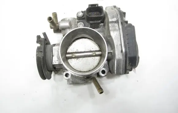 Audi A3 S3 8L Throttle valve 06A133064M 408237111015 4699