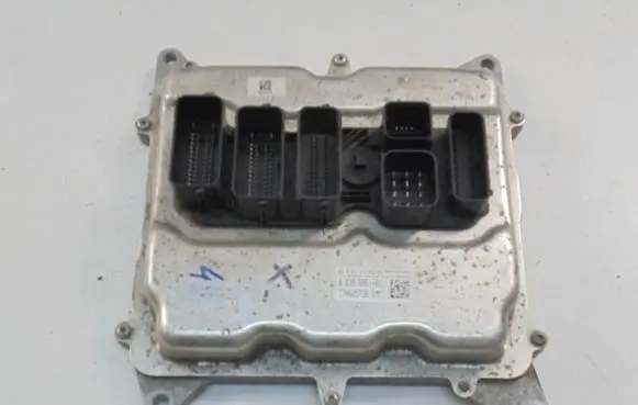 BMW 5 F10 F11 Engine control unit/module ECU 8639595