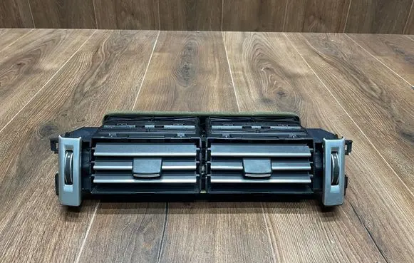 Land Rover Range Rover L405 Dashboard side air vent grill/cover trim CK52-01820-A