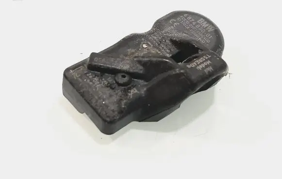 BMW 5 F10 F11 Tire pressure sensor 6874830