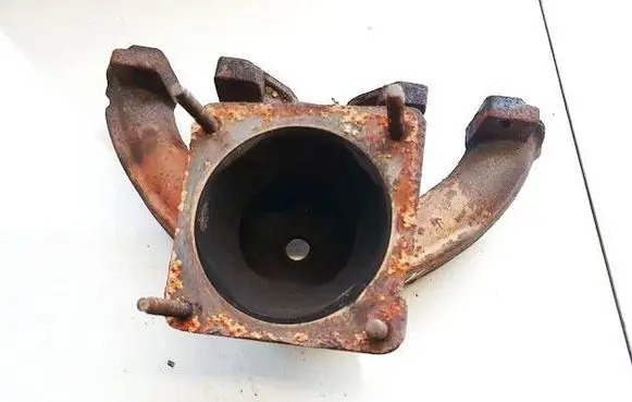 Exhaust manifold