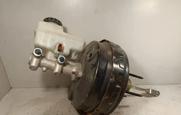 Nissan Navara D40 Brake booster 46007EB315