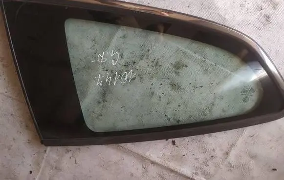 Alfa Romeo Mito Rear side window as2