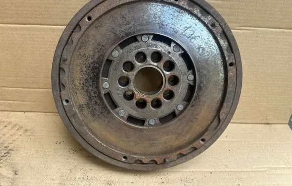Volvo V70 Dual mass flywheel 31259450