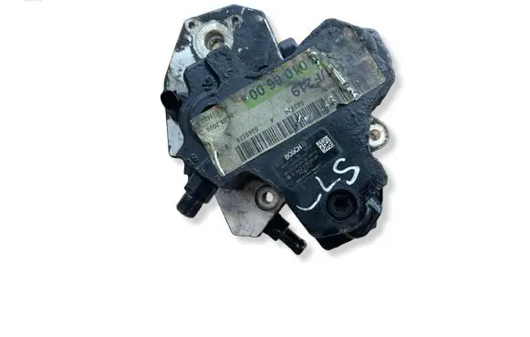 Mercedes-Benz CLS C219 Fuel injection high pressure pump A6420700501