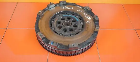 Hyundai i40 Dual mass flywheel D4FD