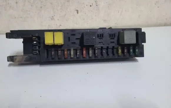 Mercedes-Benz C W203 Comfort/convenience module 2035453201 5DK00848612 0000509715047604