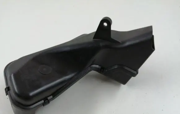 Hyundai Kona I Cabin air duct channel 