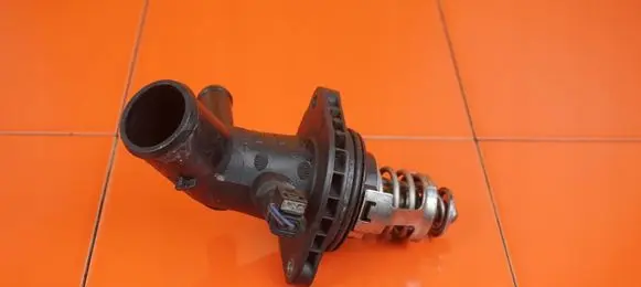 Opel Insignia A Thermostat/thermostat housing 55486847 B20DTH