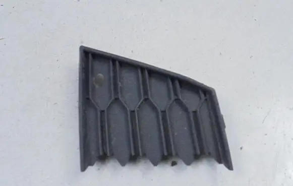 Skoda Fabia Mk3 (NJ) Front bumper lower grill 6V0853665A