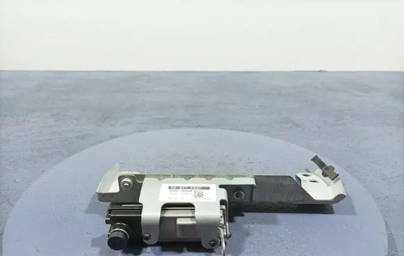 Reversing camera