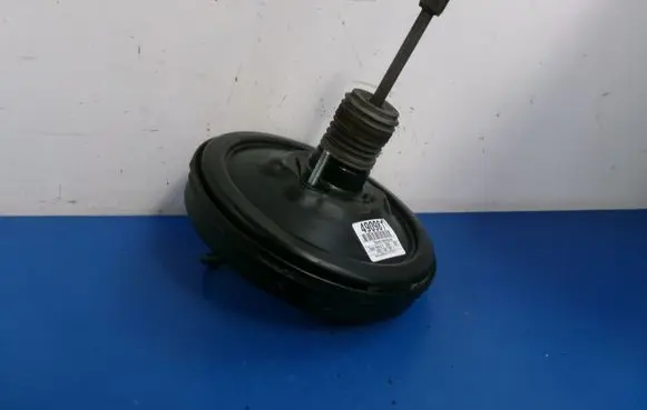 Opel Astra H Brake booster 13142359MU