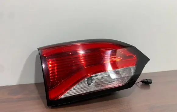 Chrysler Pacifica Tailgate rear/tail lights P68228941AE 6003TA0341