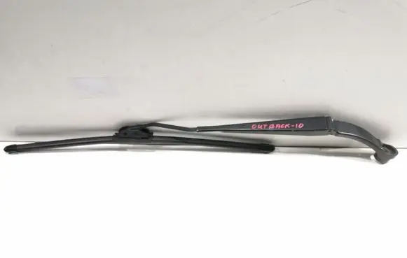 Subaru Outback Front wiper blade arm 7847