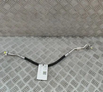 Volvo S90, V90 Air conditioning (A/C) pipe/hose 31389351