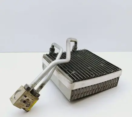 Volkswagen New Beetle Air conditioning (A/C) radiator (interior) 662975A