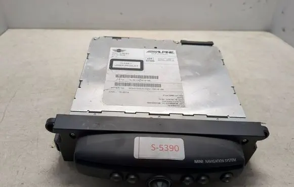 Mini One - Cooper Clubman R55 Radio/CD/DVD/GPS head unit 9268802