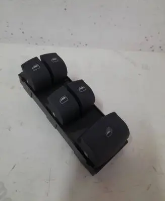 Audi A3 S3 8P Electric window control switch 8P7959851