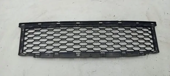 BMW X2 F39 Front bumper lower grill 8069689