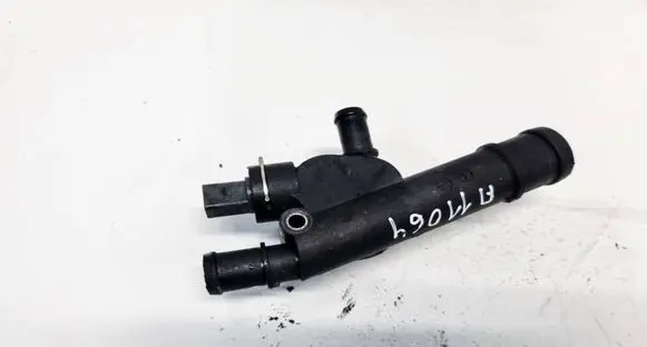 Skoda Fabia Mk2 (5J) Engine coolant pipe/hose 