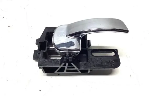 Nissan Qashqai+2 Rear door interior handle 80670JDO8449