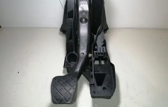 Volkswagen Golf VII Brake pedal 5Q1721058DL