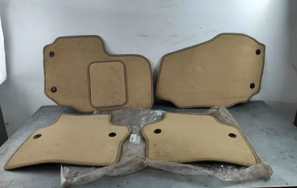 Volvo S80 Interior carpet 39863552 39857109