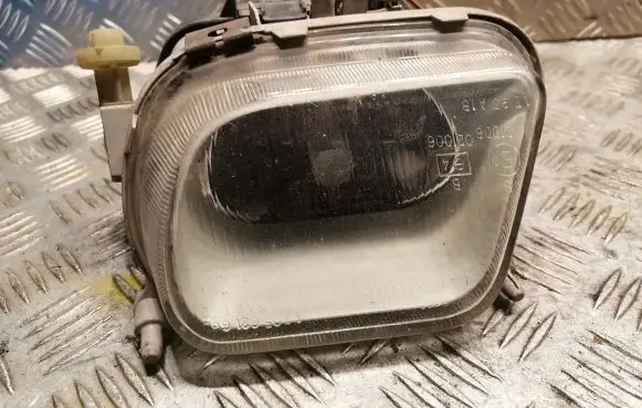 Mercedes-Benz E W210 Front fog light 2108200156