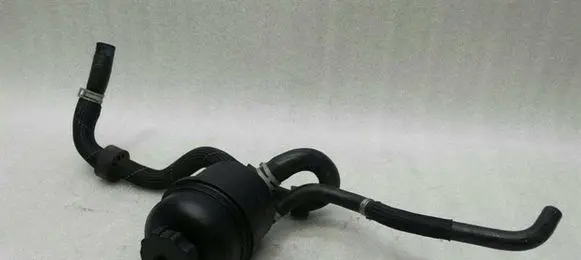 Mercedes-Benz AMG GT R190 C190 Power steering fluid tank/reservoir A1904660000
