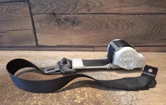 Opel Signum Front seatbelt