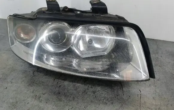 Audi A4 S4 B6 8E 8H Headlight/headlamp 