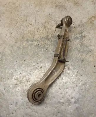 BMW 5 E39 Front control arm