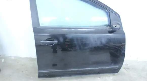 Nissan Note (E11) Front door