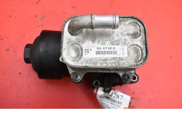 Audi A6 Allroad C7 Oil filter cover 03L115389E