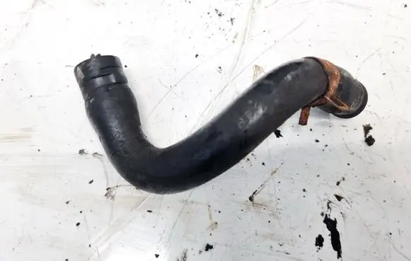 Subaru Legacy Engine coolant pipe/hose