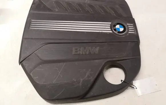 BMW X5 E70 Engine cover (trim) 13717812063
