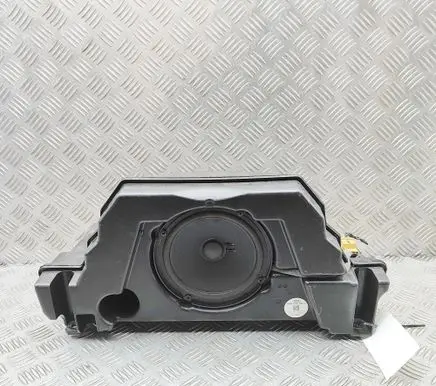 Audi A5 Subwoofer speaker 8W9035382D 900164B48002