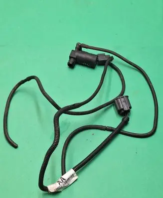 Ford Kuga I Headlight washer pump 