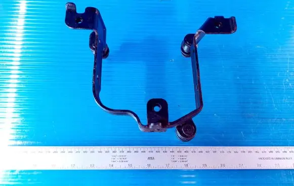 Ford Focus Power steering pump mounting bracket C6S4B BM513K738BB