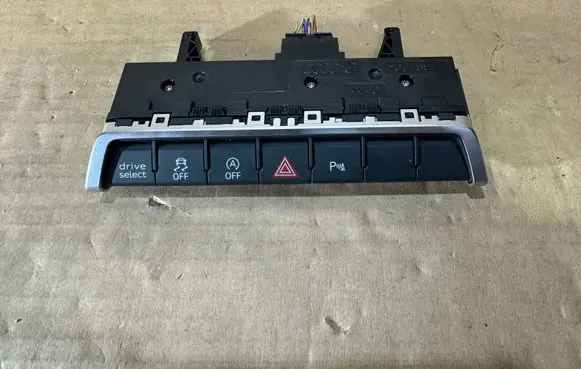 Audi Q3 F3 Other switches/knobs/shifts 83A925301C