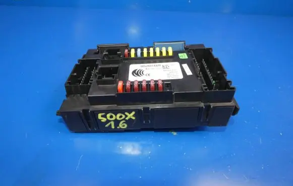 Fiat 500X Fuse box set 28481405 520314420 116RI000777