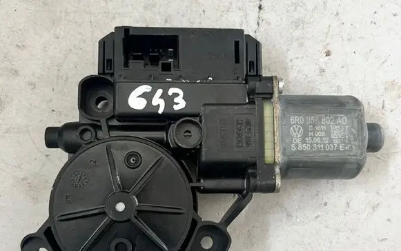 Volkswagen Polo V 6R Front door window regulator motor 6R0959802AD 850311037E 150612