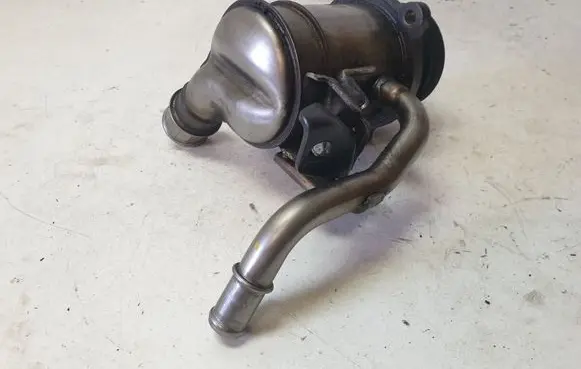 KIA Sorento EGR valve cooler 284602R300