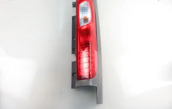 Nissan Primastar Rear/tail lights 265A0118R 93857722