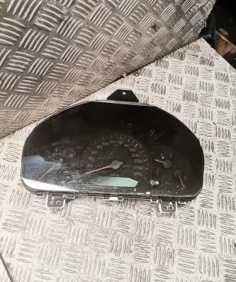 Honda Accord Speedometer (instrument cluster) 78100g200