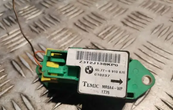 BMW 5 E39 Airbag deployment crash/impact sensor 6910678