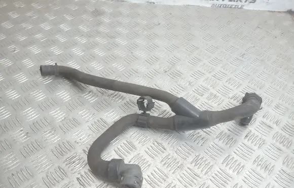 Opel Insignia A Engine coolant pipe/hose