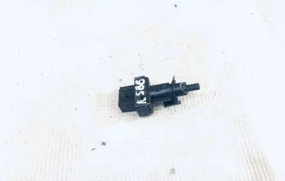 Mercedes-Benz C W203 Clutch pedal sensor 0045452114