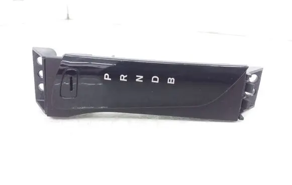 Toyota C-HR I Gear shift selector indicator 76K510