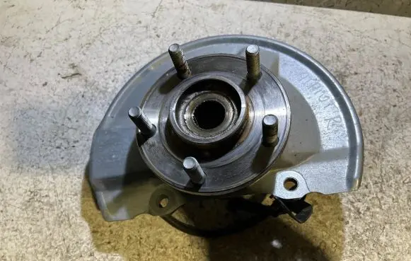 Jeep Patriot Front wheel hub